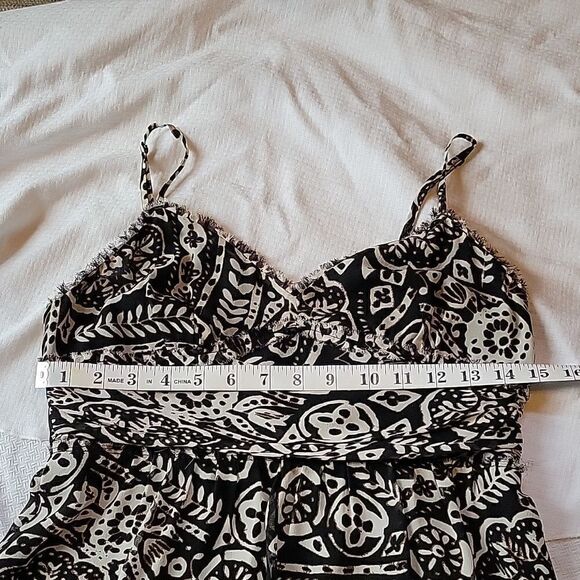 Express Design Studio Black Beige Sexy Camisole Tank Top Small Mint Condition - Picture 9 of 11